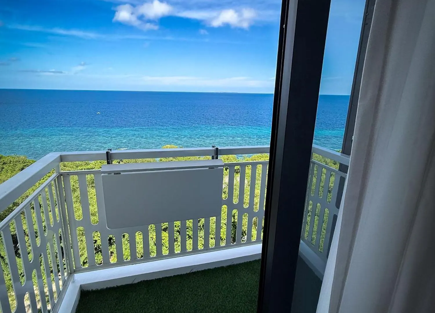 Aqua Horizon Panglao-Seaview Skyline Condo Dauis